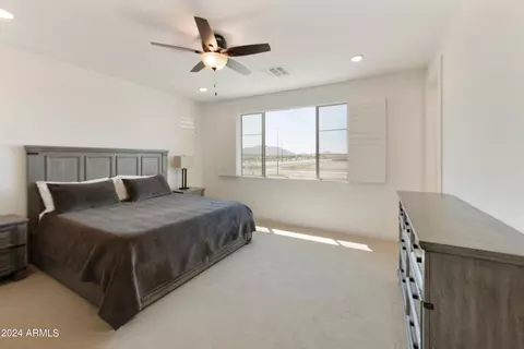 Bedroom - 1553 E Blue Spruce Ln, Gilbert, AZ 85298 photo 2 of 5
