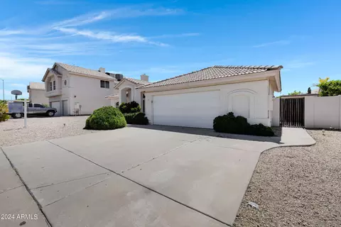 Exterior - 7263 E Jasmine St, Mesa, AZ 85207 photo 3 of 8