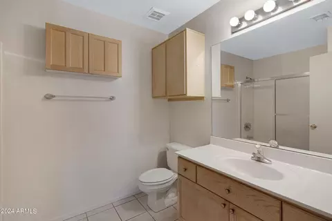 Bath - 7263 E Jasmine St, Mesa, AZ 85207 photo 1 of 4