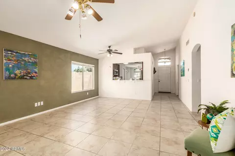 1296 S Cholla St, Gilbert, AZ 85233 photo 5