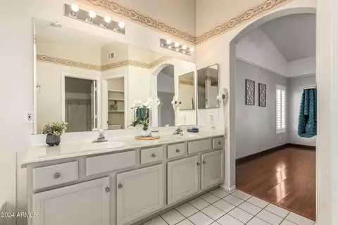 1296 S Cholla St, Gilbert, AZ 85233 photo 8