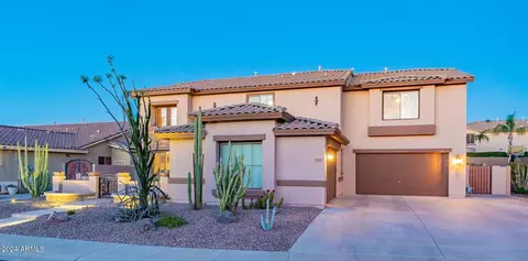 Exterior - 7143 S View Ln, Gilbert, AZ 85298 photo 37 of 39