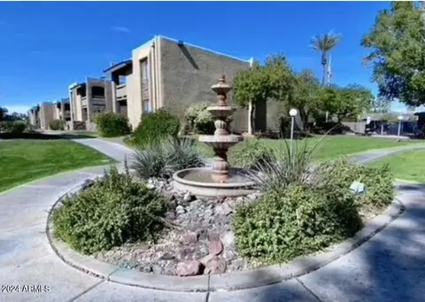 Exterior - 3825 E Camelback Rd #124, Phoenix, AZ 85018 photo 3 of 9