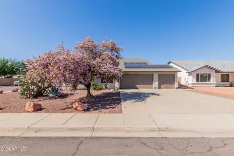 8324 W Maryland Ave, Glendale, AZ 85305
