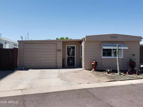 10201 N 99th Ave #32A, Peoria, AZ 85345