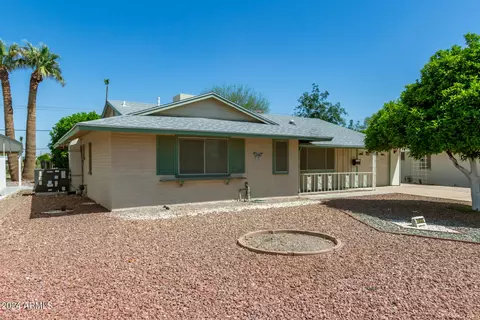 11631 N 103rd Ave, Sun City, AZ 85351