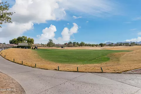 View/Area - 4062 E Jude Ln, Gilbert, AZ 85298 photo 4 of 6