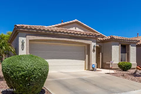 Exterior - 4062 E Jude Ln, Gilbert, AZ 85298 photo 7 of 20