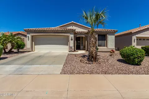Exterior - 4062 E Jude Ln, Gilbert, AZ 85298 photo 2 of 20