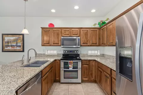Kitchen - 10960 E Monte Ave #258, Mesa, AZ 85209 photo 2 of 5