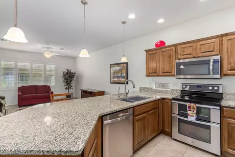Kitchen - 10960 E Monte Ave #258, Mesa, AZ 85209 photo 3 of 5