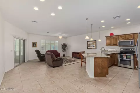 Kitchen - 10960 E Monte Ave #258, Mesa, AZ 85209 photo 1 of 5