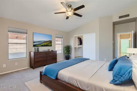 Bedroom - 4721 E Jaeger Rd, Phoenix, AZ 85050 photo 2 of 4
