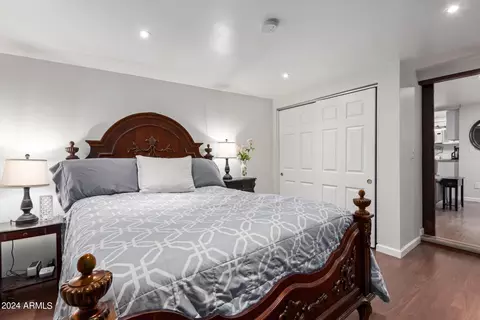 Bedroom - 1301 E Highland Ave, Phoenix, AZ 85014 photo 5 of 5
