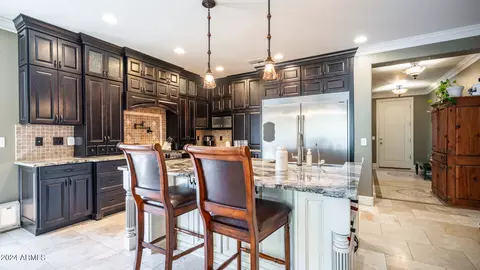 Kitchen - 914 E Doral Ct, Gilbert, AZ 85297 photo 1 of 7