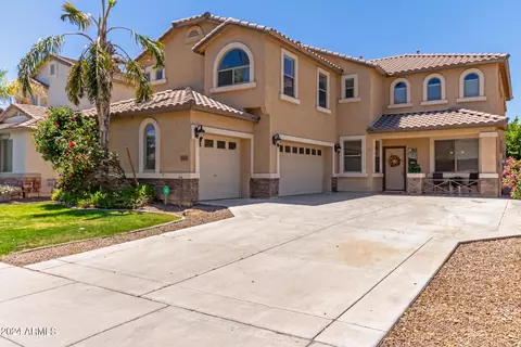 2541 E Ridge Creek Rd, Phoenix, AZ 85024