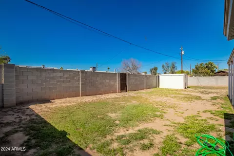 Exterior - 1964 E Concorda Dr, Tempe, AZ 85282 photo 6 of 10