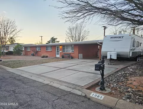 1381 E Sierra Dr, Sierra Vista, AZ 85635