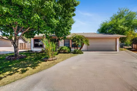 4127 E Windrose Dr, Phoenix, AZ 85032