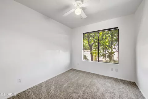 4127 E Windrose Dr, Phoenix, AZ 85032 photo 13
