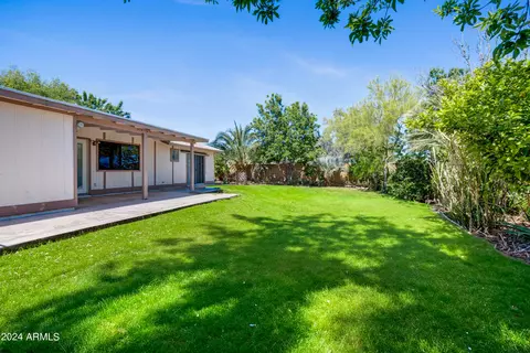 4127 E Windrose Dr, Phoenix, AZ 85032 photo 16