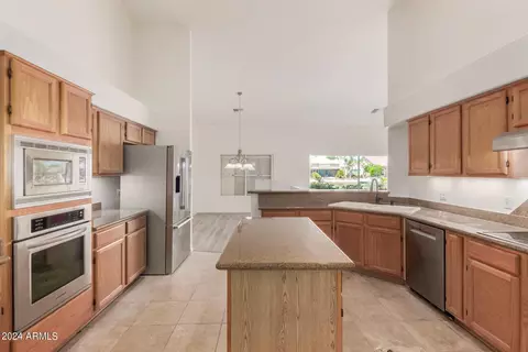 1710 E Queen Palm Dr, Gilbert, AZ 85234 photo 7
