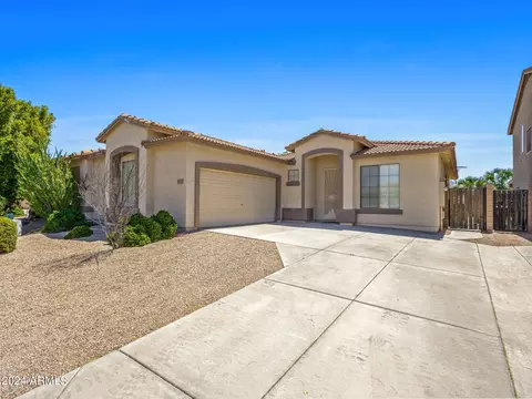 8773 W Windrose Dr, Peoria, AZ 85381