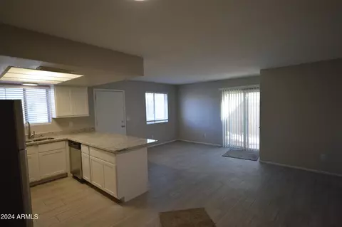 1426 E Mountain View Rd, Phoenix, AZ 85020 photo 14