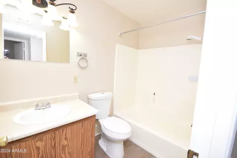 1426 E Mountain View Rd, Phoenix, AZ 85020 photo 8
