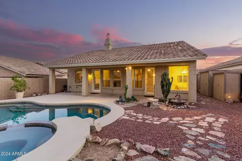 Exterior - 2320 E Silverwood Dr, Phoenix, AZ 85048 photo 13 of 18