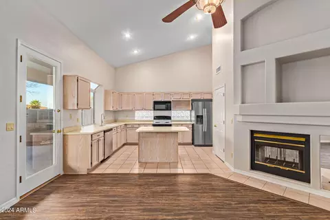 Kitchen - 2320 E Silverwood Dr, Phoenix, AZ 85048 photo 1 of 5