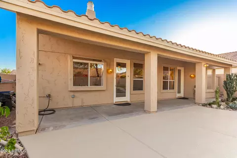 Exterior - 2320 E Silverwood Dr, Phoenix, AZ 85048 photo 15 of 18