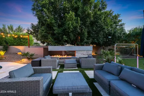 Exterior - 2139 E Sierra Madre Ave, Gilbert, AZ 85296 photo 11 of 30