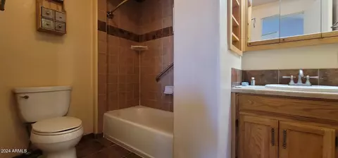 Bath - 2140 E 11th St, Douglas, AZ 85607 photo 2 of 7