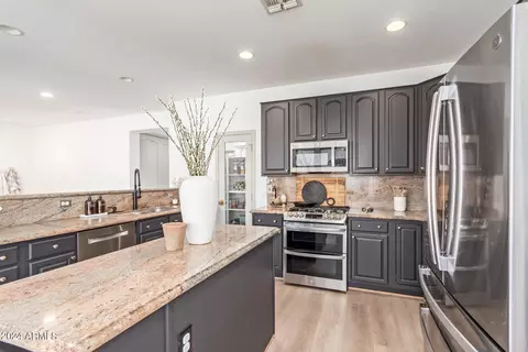 875 W Juniper Ave, Gilbert, AZ 85233 photo 14