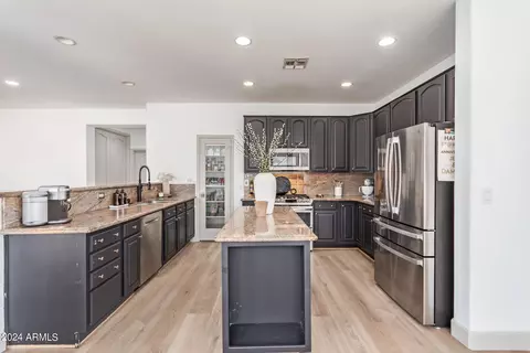 875 W Juniper Ave, Gilbert, AZ 85233 photo 11