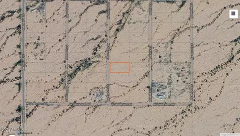 2 W Saddle Horn Round Up Rd #92, Stanfield, AZ 85172