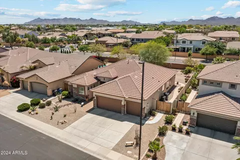 View/Area - 3879 E Jaguar Ave, Gilbert, AZ 85298 photo 4 of 8