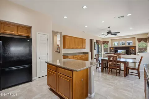 Kitchen - 3879 E Jaguar Ave, Gilbert, AZ 85298 photo 3 of 4