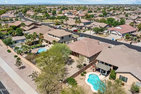 View/Area - 3879 E Jaguar Ave, Gilbert, AZ 85298 photo 7 of 8
