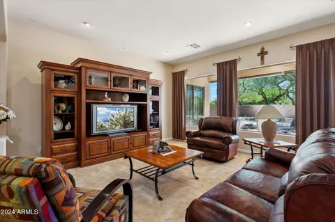 Living - 3879 E Jaguar Ave, Gilbert, AZ 85298 photo 2 of 7