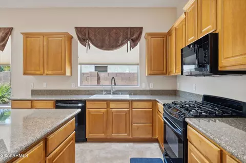 Kitchen - 3879 E Jaguar Ave, Gilbert, AZ 85298 photo 2 of 4