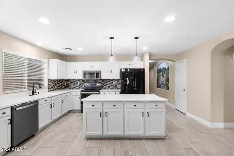 15823 W Marconi Ave, Surprise, AZ 85374