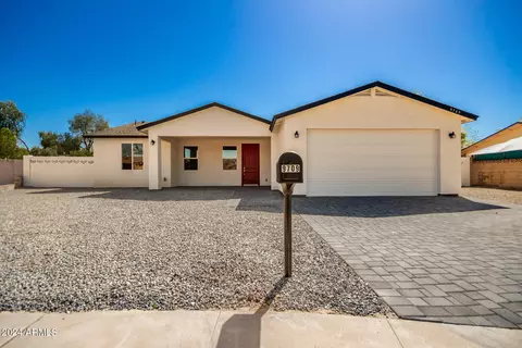 9709 N 56th Ln, Glendale, AZ 85302