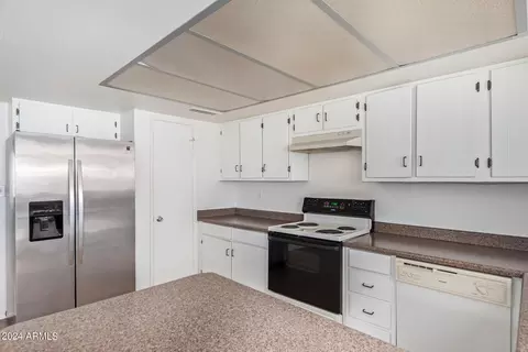 2139 E Donner Dr, Tempe, AZ 85282 photo 6