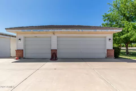 Exterior - 4313 E Mckellips Rd, Mesa, AZ 85215 photo 10 of 19