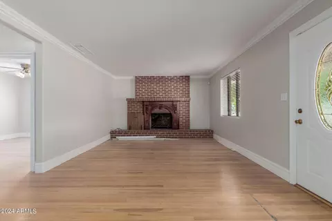 Living - 4313 E Mckellips Rd, Mesa, AZ 85215 photo 2 of 5