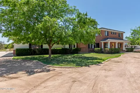Exterior - 4313 E Mckellips Rd, Mesa, AZ 85215 photo 7 of 19