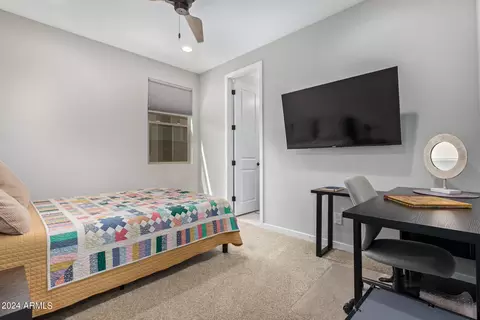 3414 E Tina Dr, Phoenix, AZ 85050 photo 10