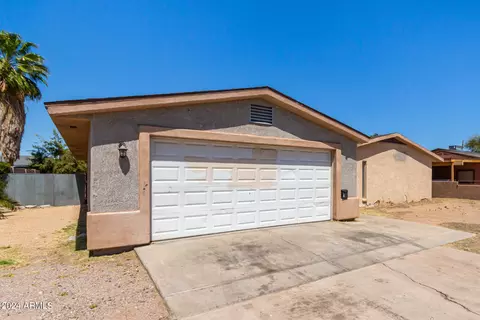 5930 W Whitton Ave, Phoenix, AZ 85033 photo 3